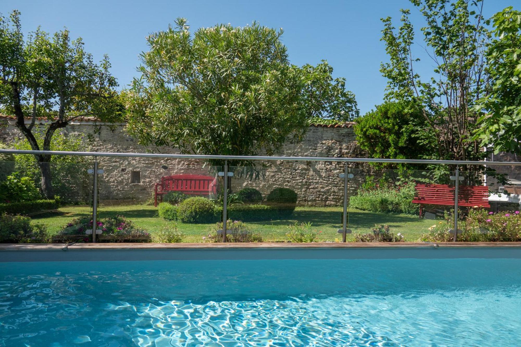 La Martinoise Garden Hotell Saint-Martin-de-Ré Rum bild